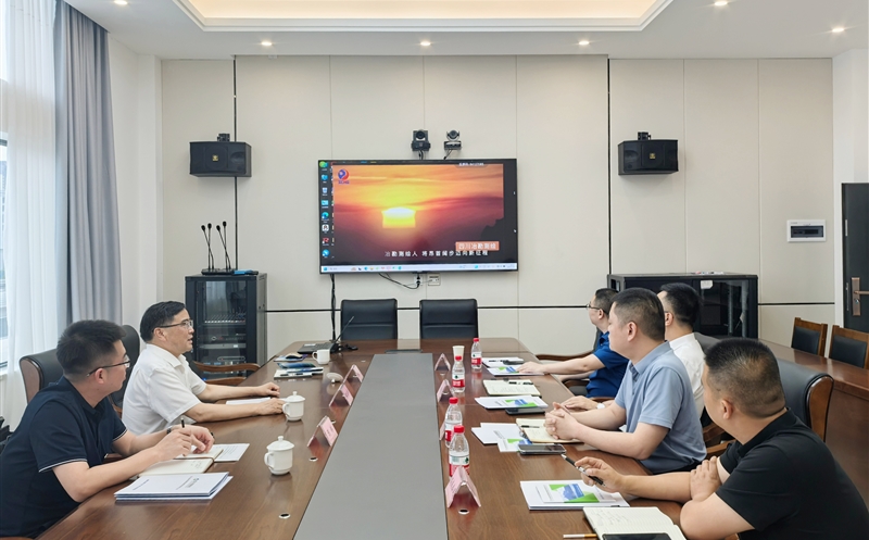 测绘公司与内江高新手艺工业开发区治理委员会座谈交流