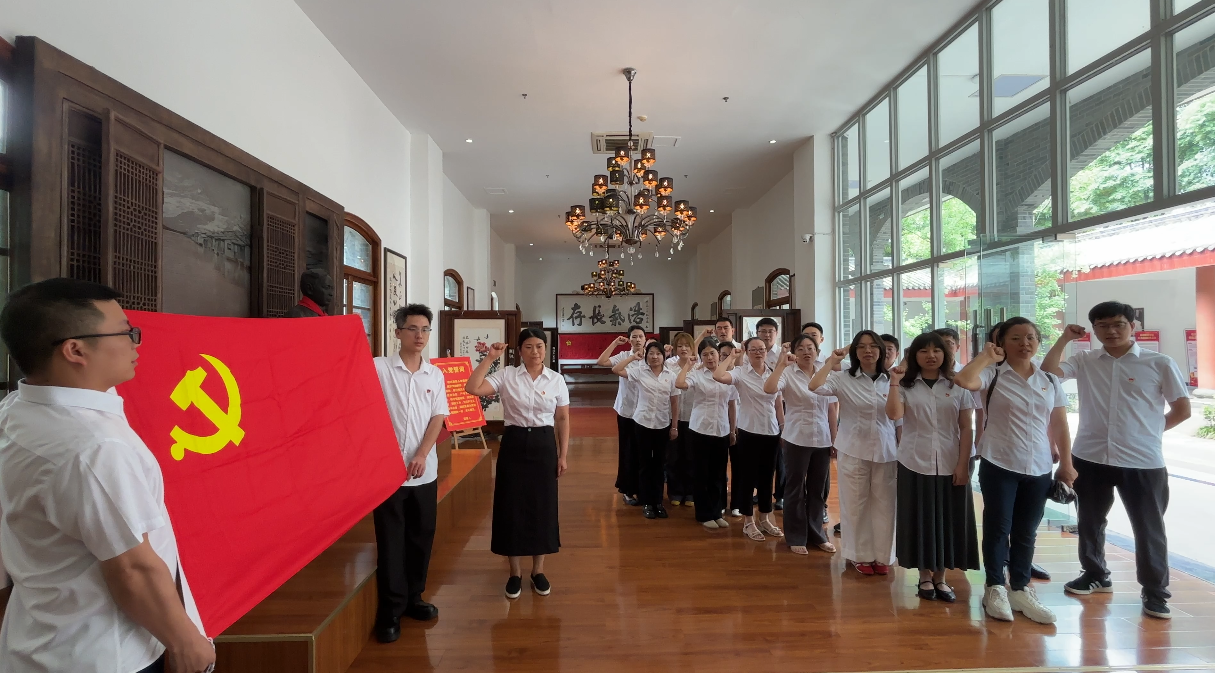 总部第三党支部与2个对口联系生产谋划党支部