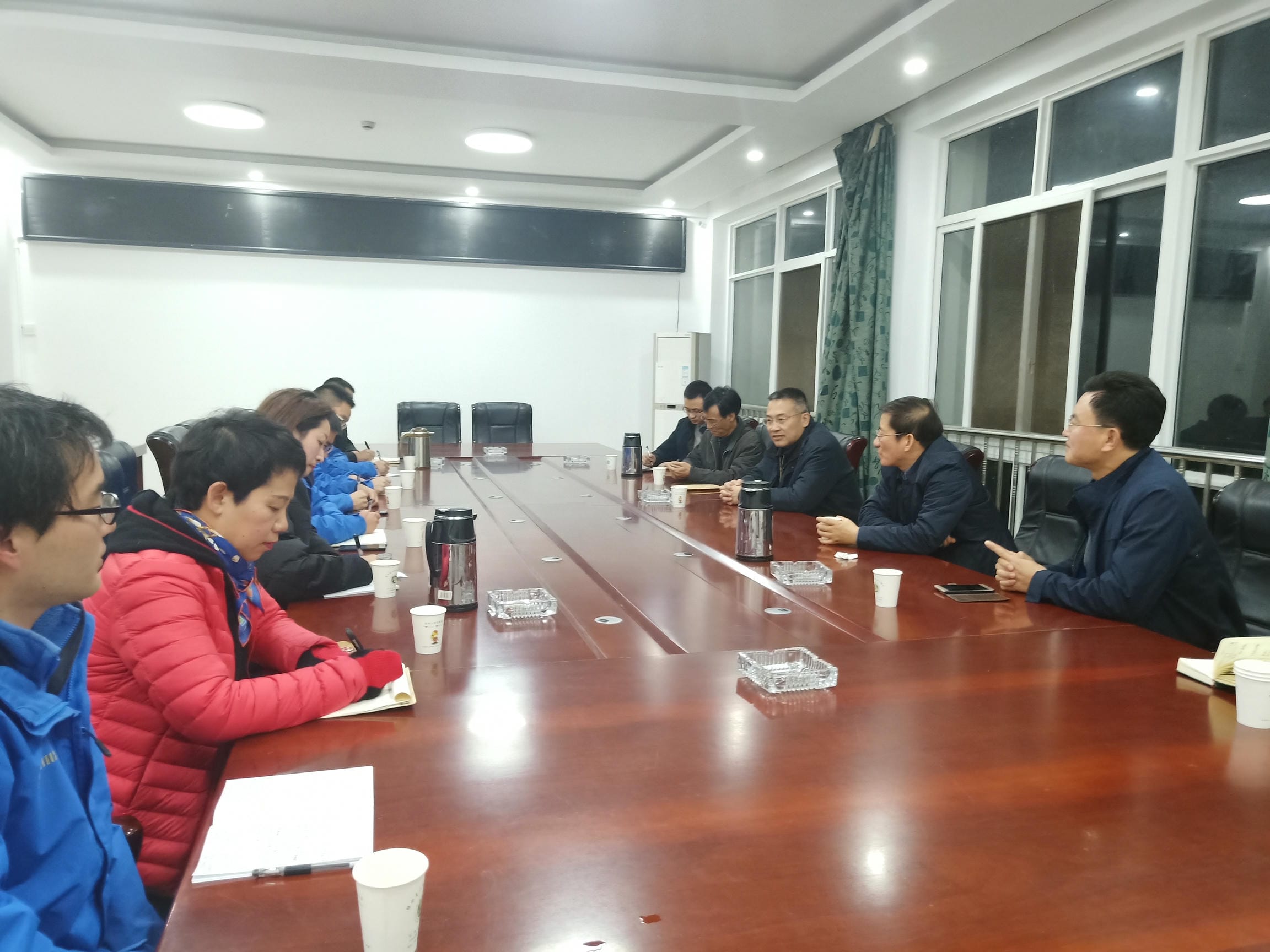 陈贵林局长赴甘洛县调研脱贫攻坚事情_社会责任_企业文化_尊时凯龙有限责任公司