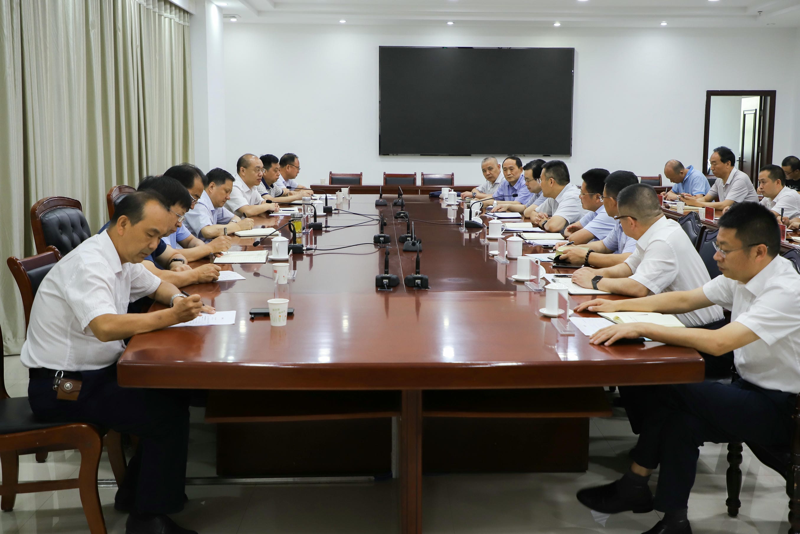 陈贵林赴陇南推动市局战略相助_尊时凯龙新闻_新闻中心_尊时凯龙有限责任公司