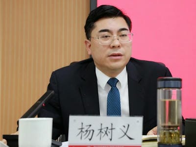 乘风扬帆正其时  奋楫笃行启新篇 地矿集团2022年岁情会、职代会、工代会顺遂召开_下层动态_新闻中心_尊时凯龙有限责任公司