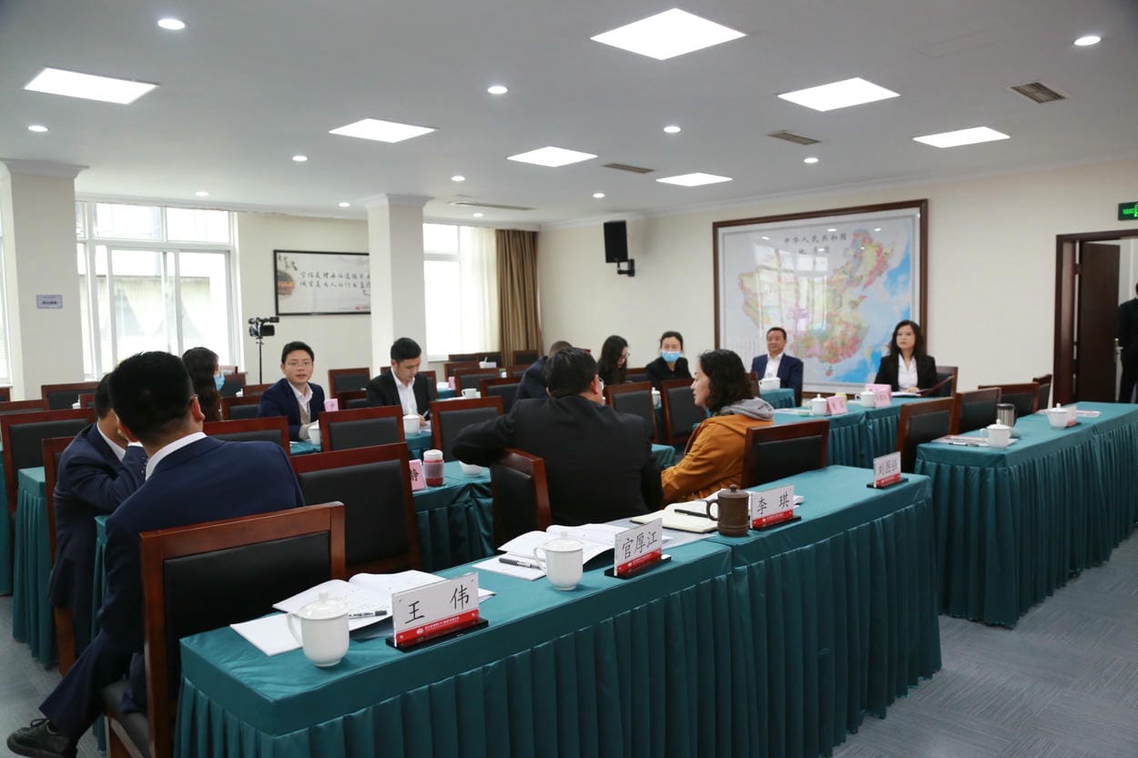 乘风扬帆正其时  奋楫笃行启新篇 地矿集团2022年岁情会、职代会、工代会顺遂召开_下层动态_新闻中心_尊时凯龙有限责任公司