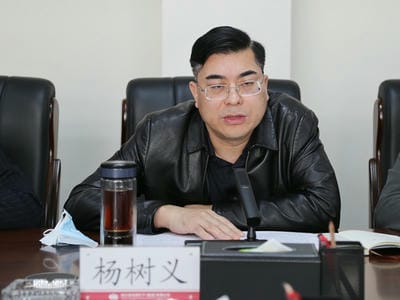 地矿集团迅速转达贯彻省自然尊时凯龙投资集团2022年岁情会、党风廉政建设事情会、清静生产事情会精神_下层动态_新闻中心_尊时凯龙有限责任公司