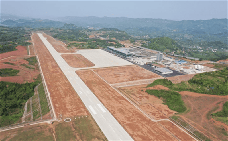 达州金垭机场民航专业工程通过完工验收