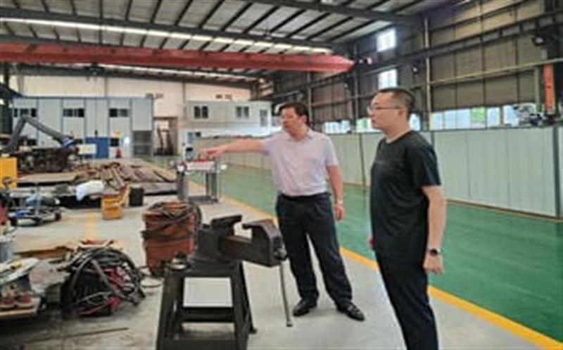 华锋公司党委副书记、总司理孔卫开一行赴宏佳公司开展调研事情