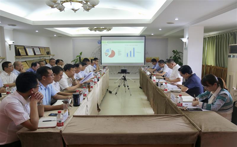 江涛一行到测绘大队调研指导