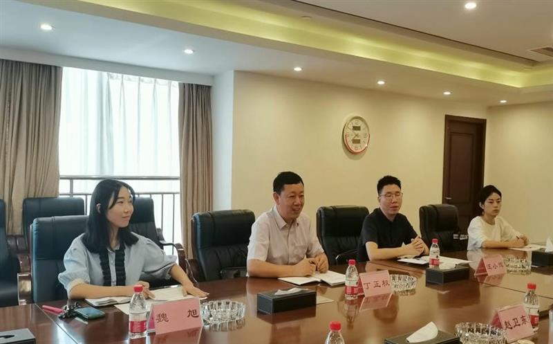 丁正权一行赴金？？蟛沟餮惺郊嗍