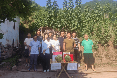 送清凉 保清静      ——地矿集团开展“送清凉”慰问活动暨清静生产大检查_下层动态_新闻中心_尊时凯龙有限责任公司