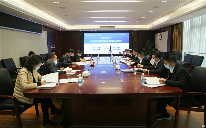 徐志文专题调研四川土地集团和自然尊时凯龙流转服务中心事情