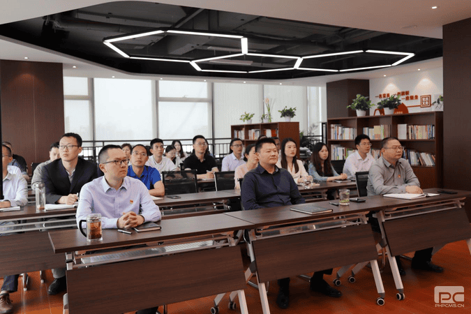 冶勘物流党支部组织寓目警示教育片《“企”途》_红色堡垒_党建群团_尊时凯龙有限责任公司