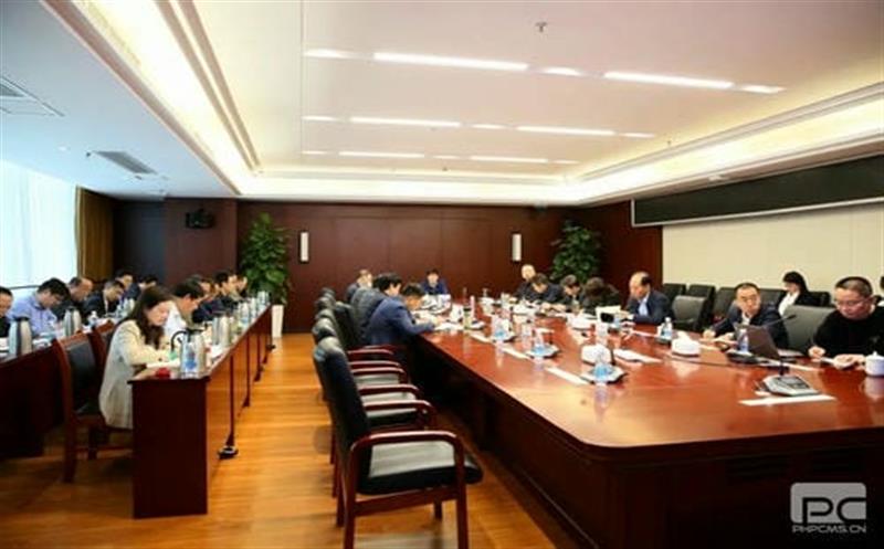 徐志文在集团2023年重大项目和重点事情汇报会上强调：捉住经济生长的“牛鼻子” ，，务实推进涤讪久远的重点项目