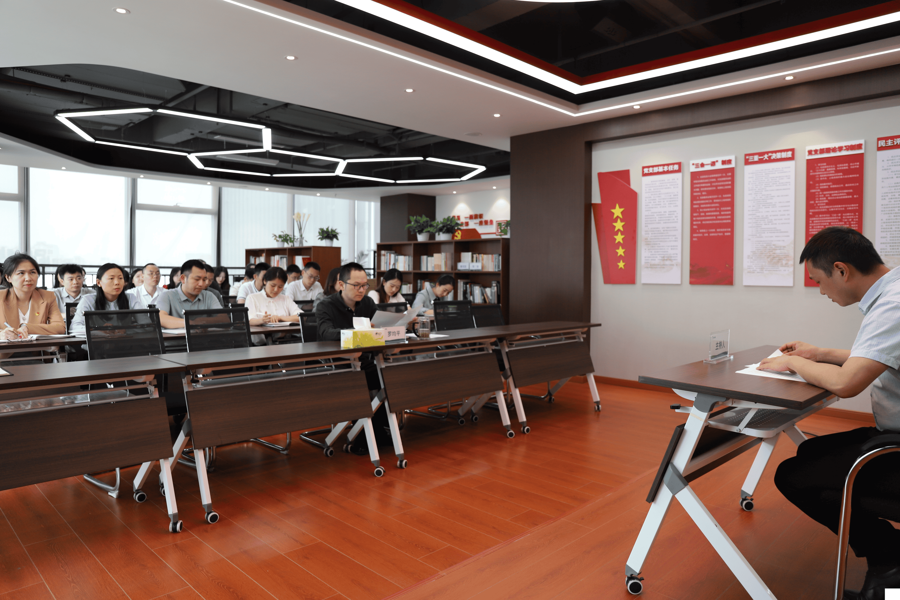 冶勘物流公司开展“五四”青年节主题活动_红色堡垒_党建群团_尊时凯龙有限责任公司