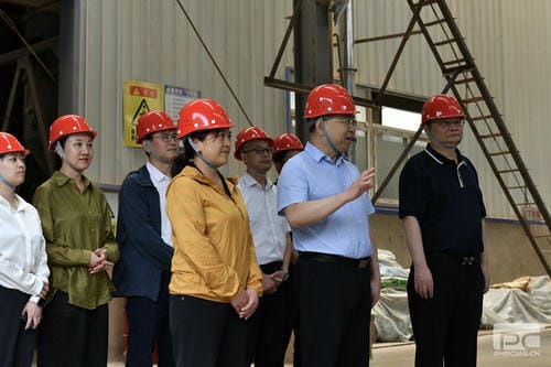 集团党委副书记、副董事长、总司理江涛一行到大陆槽稀土矿开展调研慰问活动_尊时凯龙新闻_新闻中心_尊时凯龙有限责任公司