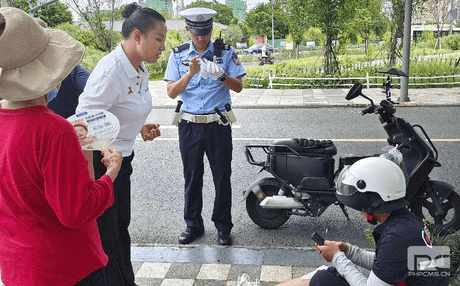 “与大运偕行 服务创佳绩” 冶勘物流公司起劲加入成都大运会都会自愿服务事情_协同多元工业_工业生长_尊时凯龙有限责任公司