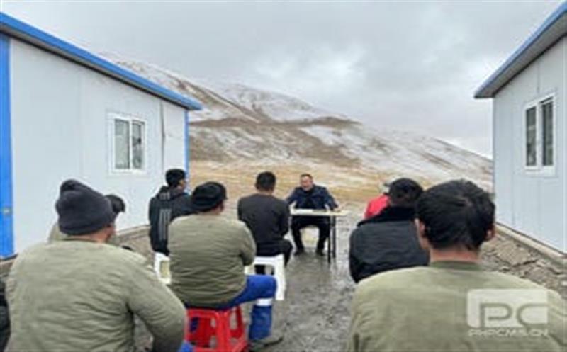 华锋钻探开展青海片区钻探项目清静检查及慰问事情