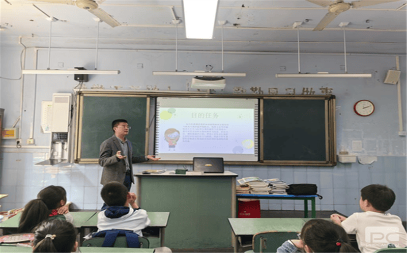 兴蜀设计集团进校园开展防灾减灾科普活动