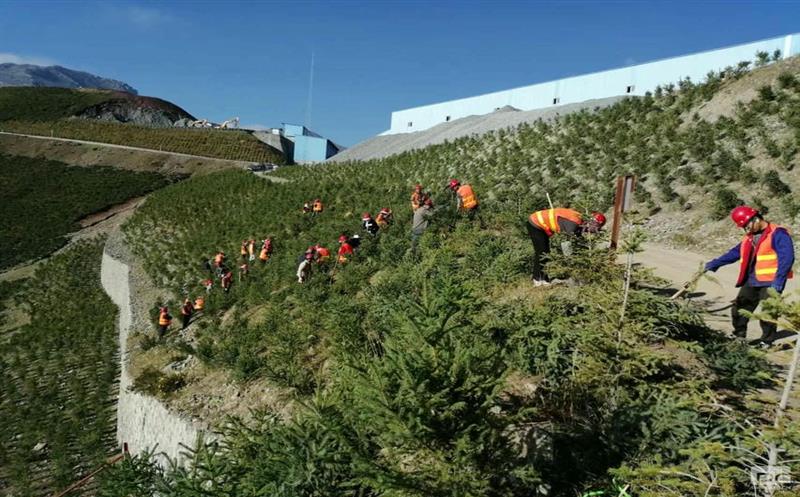 地球日丨以鑫顺之力，，，，共绘绿色矿山画卷