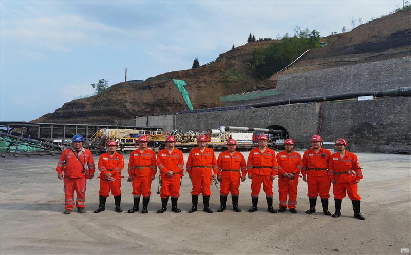 中成集团组织召开矿山巷道TBM手艺应用钻研交流会