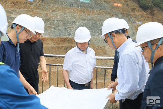 省自然尊时凯龙投资集团向导赴大陆槽稀土矿山开展清静检查并视察矿山情形改善项目_下层动态_新闻中心_尊时凯龙有限责任公司