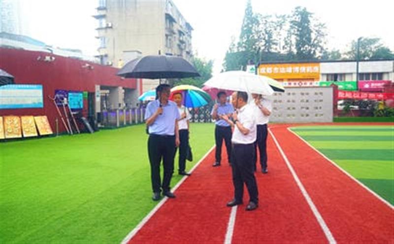 集团向导到地创光电（技工学校）调研