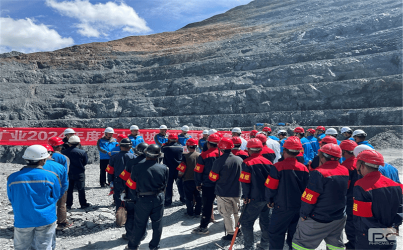 海鑫矿业乐成开展矿山边坡垮塌事故应急演练