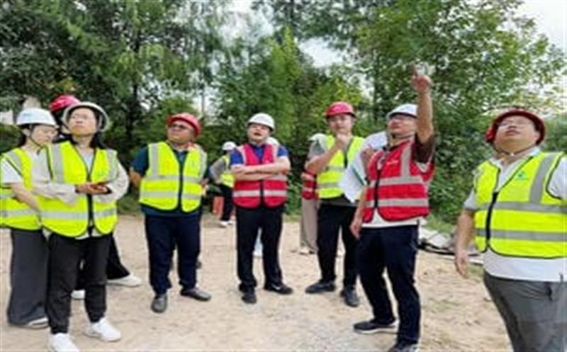 区调队检查组赴巴中检查地质灾难综合治理项目