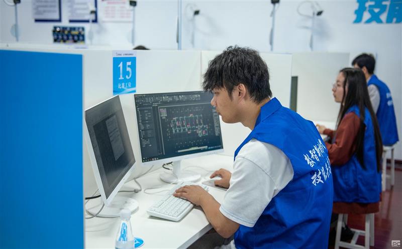 集团选手荣获第六届“四川工匠杯”优胜奖